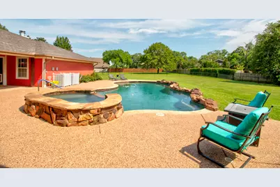 112 Sequoya Drive, Lake Kiowa, TX 76240 - Photo 36