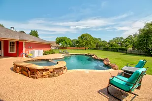 112 Sequoya Dr, Lake Kiowa, TX 76240 - Photo 36