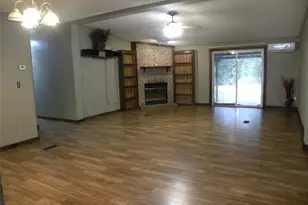 125 Cedar Ln, Whitney, TX 76692 - Photo 2