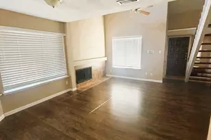 517 Ranch Trail, Irving, TX 75063 - Photo 4