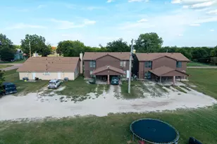 905 Shepherd St, Morgan, TX 76671 - Photo 2