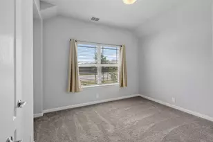 921 Amberwood Dr, Godley, TX 76044 - Photo 28