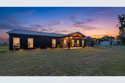 4340 Fm 1563, Wolfe City, TX 75496 - Photo 2