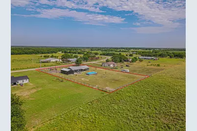 4340 Fm 1563, Wolfe City, TX 75496 - Photo 16