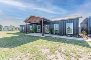 4340 Fm 1563, Wolfe City, TX 75496 - Photo 4
