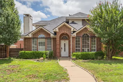 1701 Creekway Drive, Lewisville, TX 75067 - Photo 4