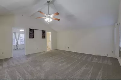 211 Faircrest Drive, Arlington, TX 76018 - Photo 26