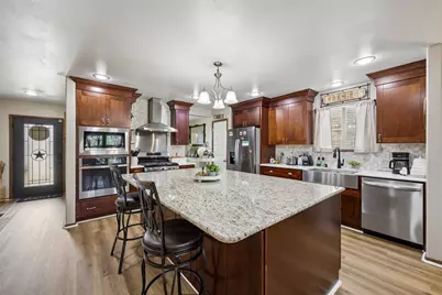 709 Bastrop Drive, Arlington, TX 76002 - Photo 6