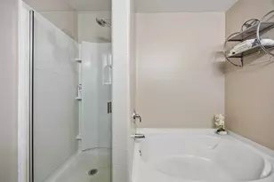 709 Bastrop Dr, Arlington, TX 76002 - Photo 14