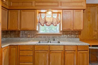 9542 Heritage Parkway, West, TX 76691 - Photo 8