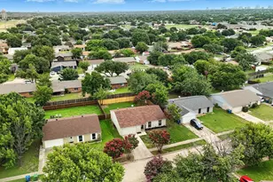 5221 Knox Dr, The Colony, TX 75056 - Photo 38