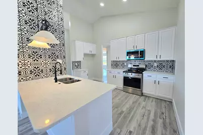 1245 Spring Water Drive, Lancaster, TX 75134 - Photo 10