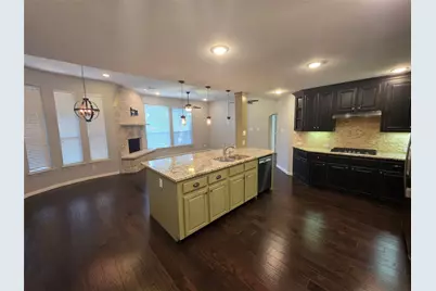 2717 Cliffwood Drive, Grapevine, TX 76051 - Photo 10