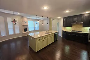 2717 Cliffwood Dr, Grapevine, TX 76051 - Photo 10