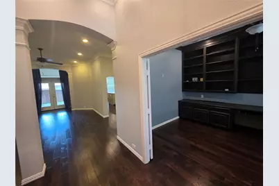 2717 Cliffwood Drive, Grapevine, TX 76051 - Photo 4