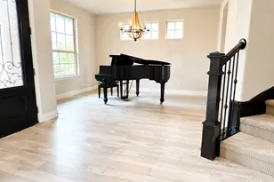 2016 Binns Dr, McKinney, TX 75071 - Photo 2