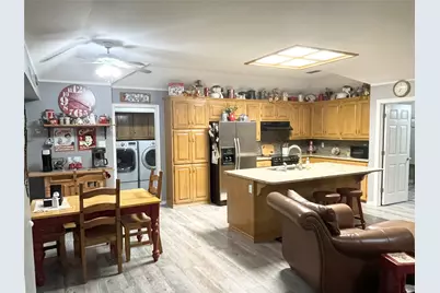 634 Maplewood Drive, Stephenville, TX 76401 - Photo 2