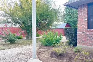 634 Maplewood Dr, Stephenville, TX 76401 - Photo 26