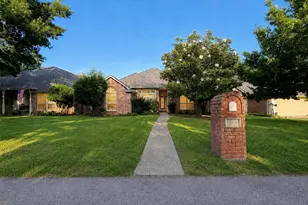 17506 Country Club Dr, Kemp, TX 75143 - Photo 2