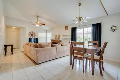625 Prairie Dell Street, Lewisville, TX 75067 - Photo 2