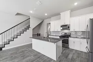 1587 Wittington Pl, Farmers Branch, TX 75234 - Photo 4