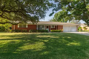 2002 Redbud Rd, Gainesville, TX 76240 - Photo 40