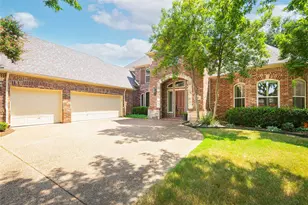 405 Martel Ln, Coppell, TX 75019 - Photo 2