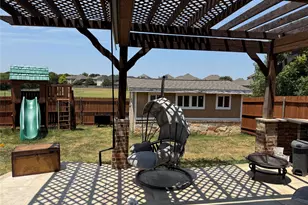 2116 Megan Creek Dr, Little Elm, TX 75068 - Photo 12