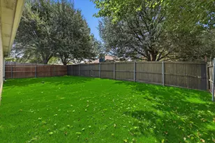 311 Bridlegate Dr, McKinney, TX 75069 - Photo 22