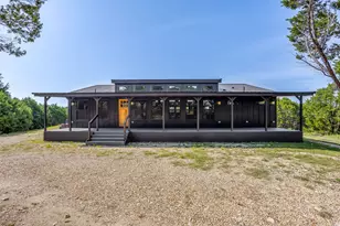 8512 Hill Top Dr, Cleburne, TX 76033 - Photo 38