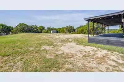 8512 Hilltop Drive, Cleburne, TX 76033 - Photo 34
