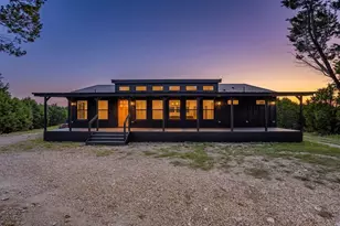 8512 Hill Top Dr, Cleburne, TX 76033 - Photo 1