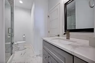 2318 Stutz Dr, Dallas, TX 75235 - Photo 12