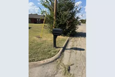 4102 Clark Street, Greenville, TX 75401 - Photo 12