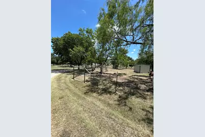 2200 Creechville Road, Ennis, TX 75119 - Photo 24