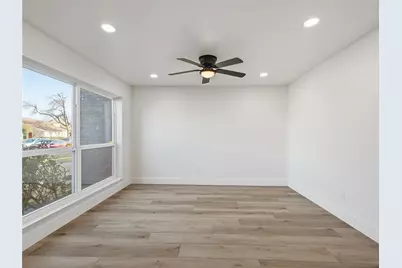 1721 R Avenue #1723, Plano, TX 75074 - Photo 4