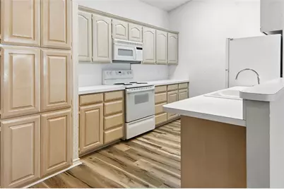 937 Heather Court, Weatherford, TX 76086 - Photo 10