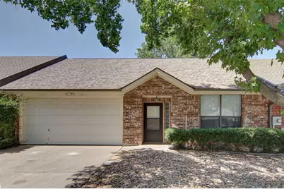 937 Heather Court, Weatherford, TX 76086 - Photo 1