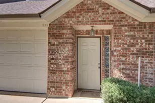 937 Heather Ct, Weatherford, TX 76086 - Photo 4