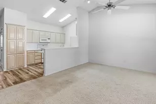 937 Heather Ct, Weatherford, TX 76086 - Photo 8