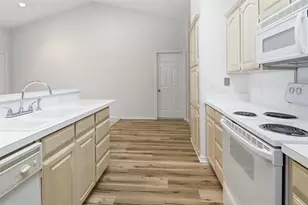 937 Heather Ct, Weatherford, TX 76086 - Photo 12