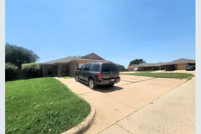 3411 Stonewall Lane, Fort Worth, TX 76123 - Photo 2