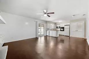 8351 Lullwater Dr, Dallas, TX 75218 - Photo 10
