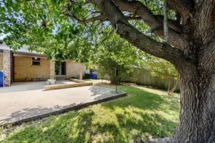 8351 Lullwater Dr, Dallas, TX 75218 - Photo 24