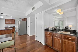 6205 Lemesa Ct, Arlington, TX 76016 - Photo 10