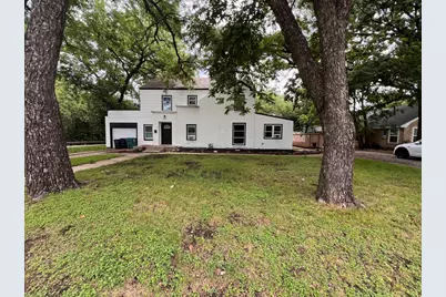 622 N Austin Street, Denton, TX 76201 - Photo 1