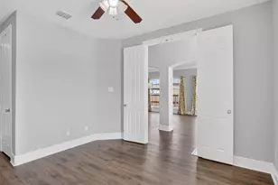 10115 Stone Harbor Way, Irving, TX 75063 - Photo 30
