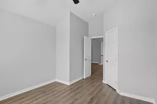 10115 Stone Harbor Way, Irving, TX 75063 - Photo 32