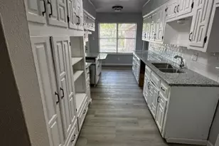 1724 Reynoldston Ln, Dallas, TX 75232 - Photo 2
