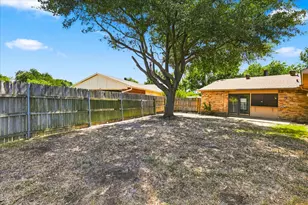 411 Clear Creek Ln, Coppell, TX 75019 - Photo 34